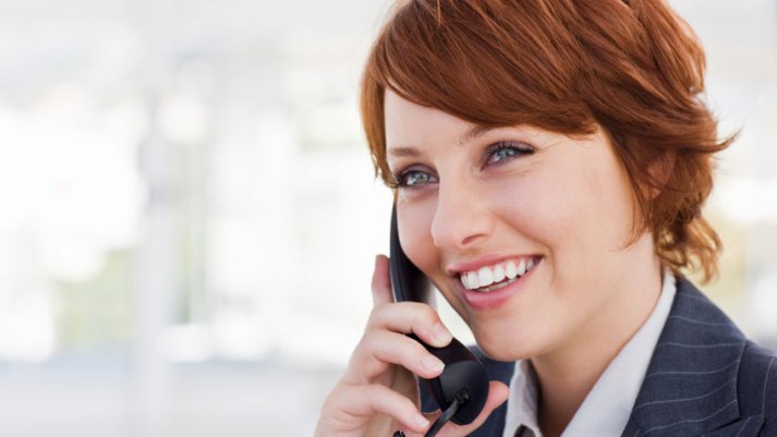 آموزش مکالمه تلفنی انگلیسی برای تماس با شرکت خارجی